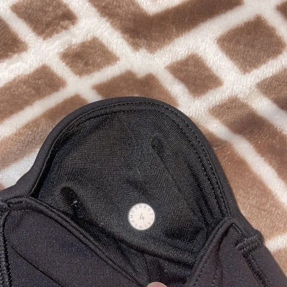 Lulu lemon leggings - Picture 5 of 11